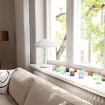 2ndhomes Center 2br 103 M2 Deluxe With Sauna And Balcony