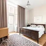 2ndhomes Center 2br 103 M2 Deluxe With Sauna And Balcony Helsinki