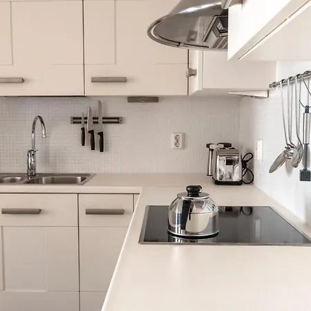 2ndhomes Center 2br 103 M2 Deluxe With Sauna And Balcony Helsinky