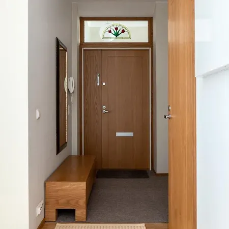 Apartmán 2ndhomes Center 2br 103 M2 Deluxe With Sauna And Balcony *